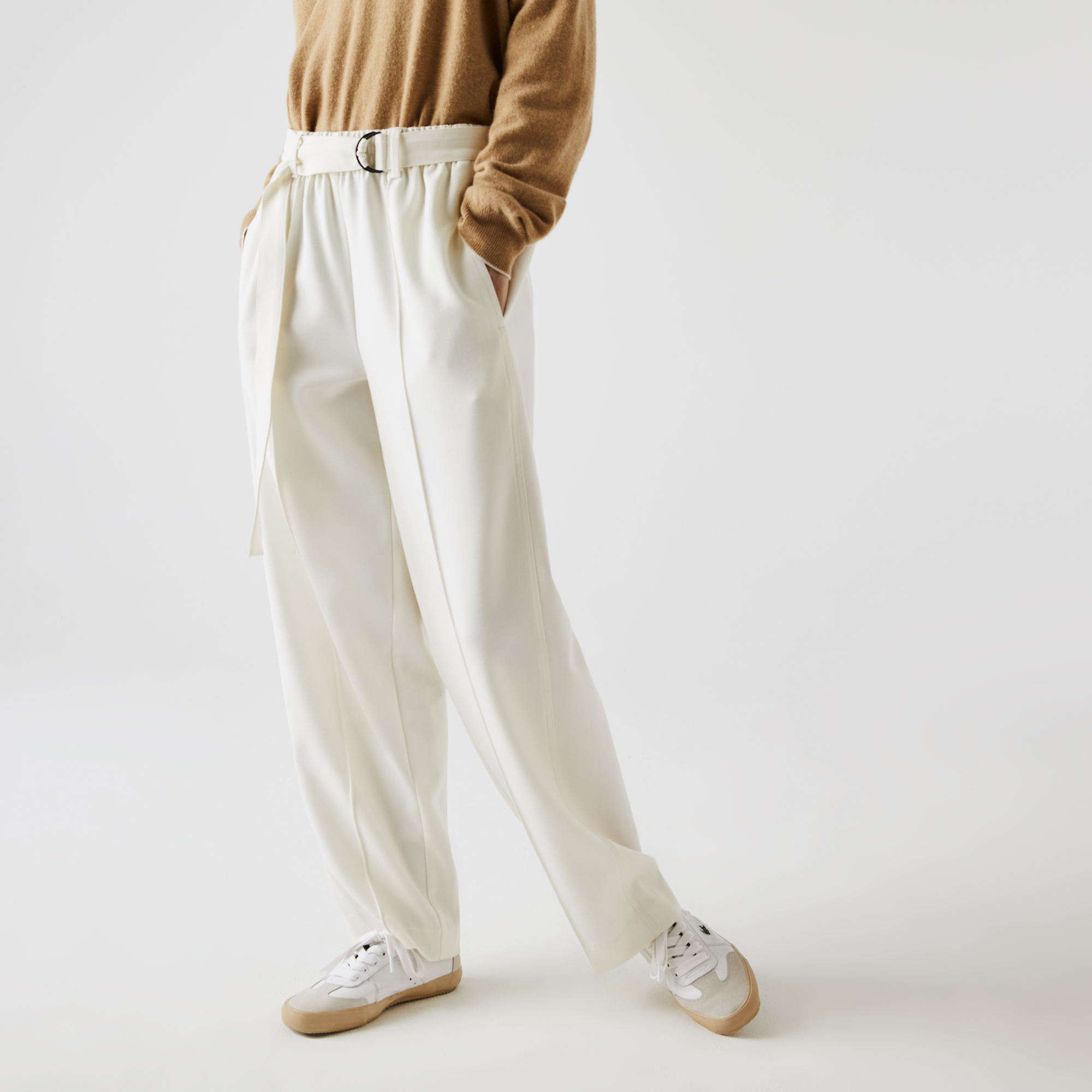 Pantalon femme Lacoste seconde main photo 3